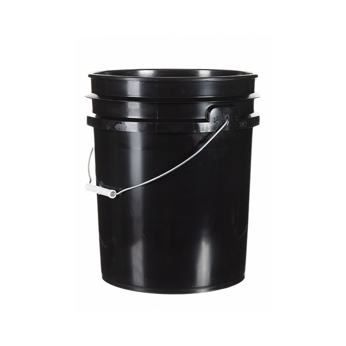 Black 5 gallon pail