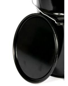 Dish cover for steel pails