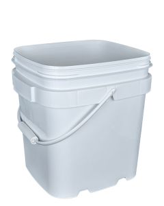 6 1/2 Gallon EZ Stor® Plastic Container With Handle