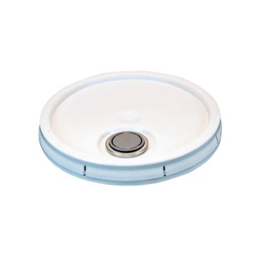 Lid with spout