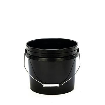 1 gallon black bucket