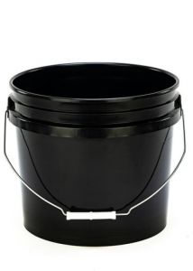 3.5 gallon black pail