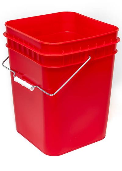 4 Gallon Square Plastic Bucket, Open Head, 75 Mil - Red